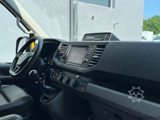 小型客车 VOLKSWAGEN CRAFTER 2.0TDI 8 SITZE TEMPOMAT KLIMA AHK 1.HAND