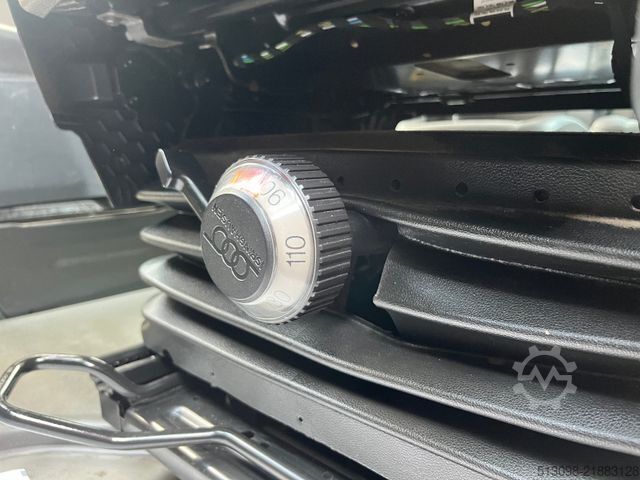 小型客车 VOLKSWAGEN CRAFTER 2.0TDI 8 SITZE TEMPOMAT KLIMA AHK 1.HAND