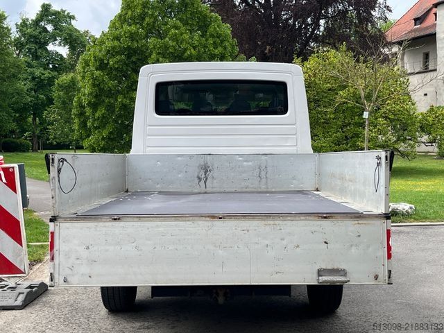 Furgoneta pick-up VOLKSWAGEN CRAFTER 4 MOTION PRITSCHE DoKa 3500KG-AHK AUT.