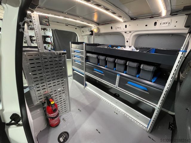 Furgoneta VOLKSWAGEN CADDY MAXI REGALS. TEMP. 4X4 MOTION DACHT. KLIMA