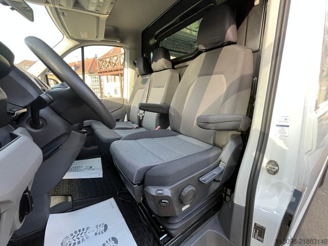 Furgoneta VOLKSWAGEN CRAFTER 2,0 TDI KASTEN MASSAGE NAVI KLIMA PDC