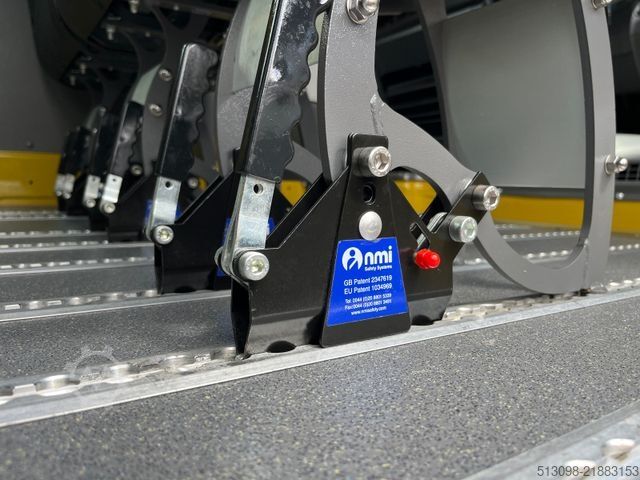 小型客车 VOLKSWAGEN CRAFTER 2.0TDI 8 SITZER TEMP. KLIMA AHK 1.HAND