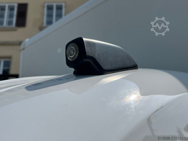 Furgoneta caja VOLKSWAGEN CRAFTER KOFFER MIT PORTALTÜREN KAMERA KLIMA