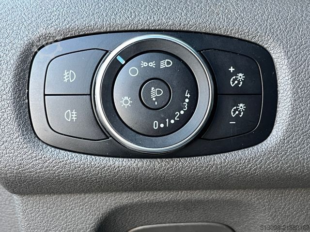 Minibús FORD TRANSIT CUSTOM 9 SITZER TEMP. XENON LED 1.HAND
