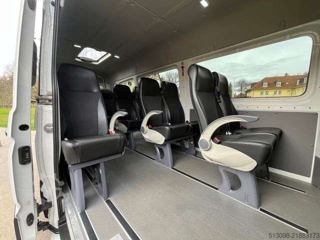 Minibús VOLKSWAGEN CRAFTER 17 SITZER ACC LANE ASSIST