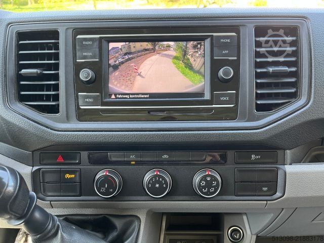 Furgoneta caja VOLKSWAGEN CRAFTER 2.0TDI XXXL KOFFER RAMPE KAMERA 177 PS