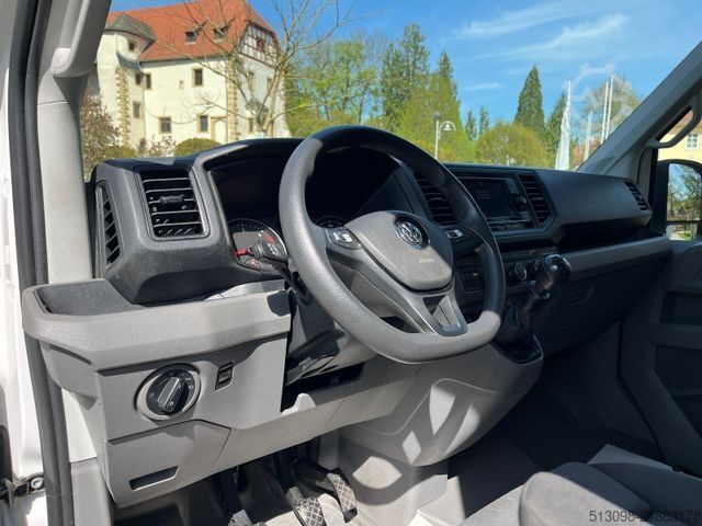 Furgoneta caja VOLKSWAGEN CRAFTER 2.0TDI XXXL KOFFER RAMPE KAMERA 177 PS