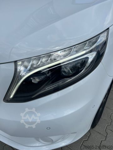 Caravana MERCEDES-BENZ V 220 CDI LANG MARCO POLO TISCH-PAKET NAVI AHK