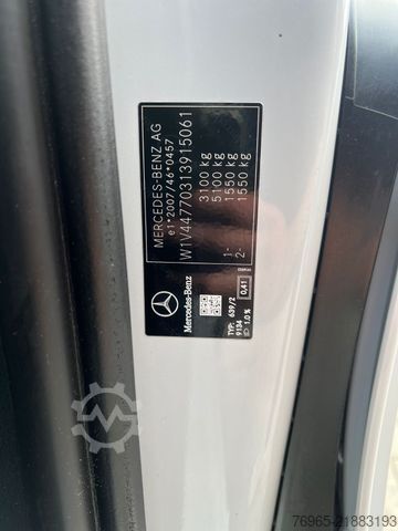 Caravana MERCEDES-BENZ V 220 CDI LANG MARCO POLO TISCH-PAKET NAVI AHK