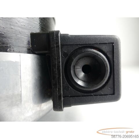 Двигатель Süd-Electric Ventilatormotor Typ: EL 132 R 110V~ 2,10A 50Hz SN: 714145