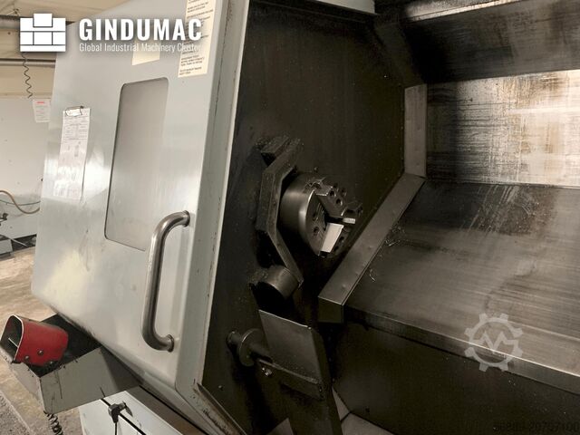 Máquina de torneamento horizontal HAAS SL-30TBHE