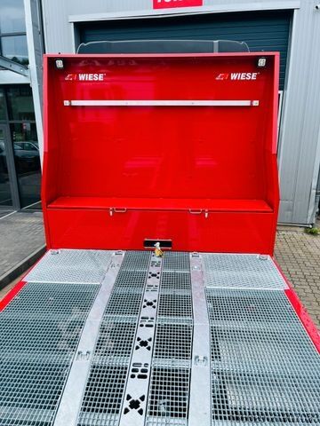 Camión para usos especiales MAN Baumaschinen Maschinentransporter mit Rampen