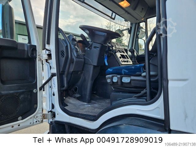 Flatbed truck IVECO AT 260S42Y 7PS Kran+FUNK Hiab 166 E-4H EEV