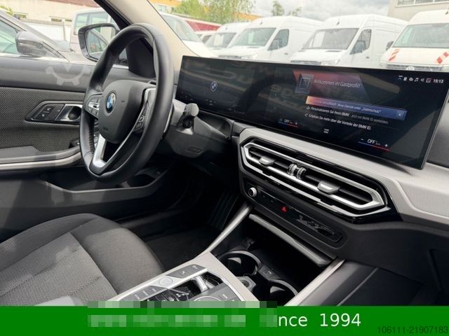 Микробус BMW 320 d xDrive Touring