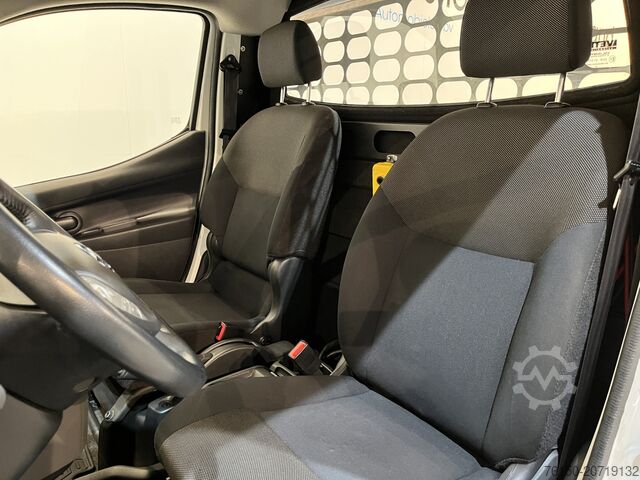 Tipper Nissan e-NV200 Business 40 kWh Kipper / Veeg-Vuil-kipp...