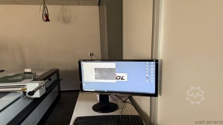 不同的 AOL AOL-1070 Cutting flat plotter