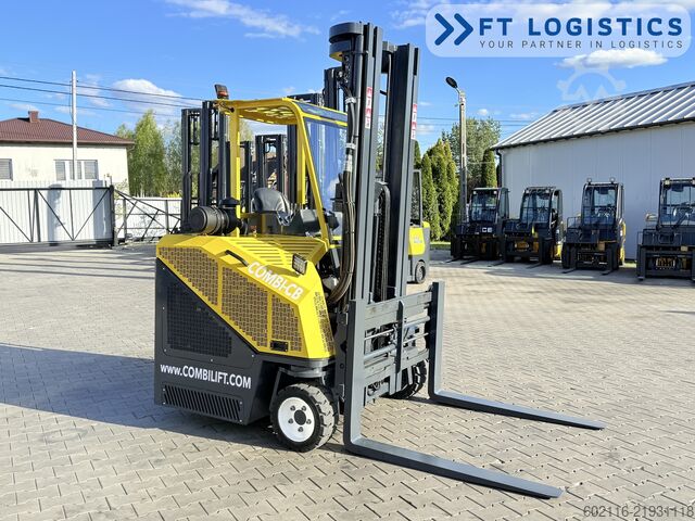 Empilhadeira multidirecional Combilift CB2500 GAS TRIPLEX 6000 FREE-LIFT