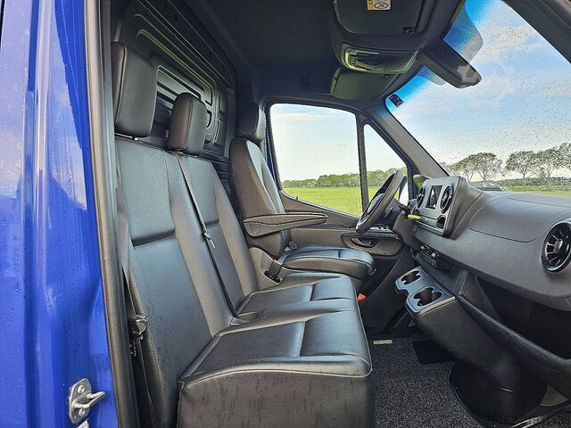 Camioneta familiar de techo alto MERCEDES-BENZ SPRINTER 214 L1H1 Trekhaak Navi