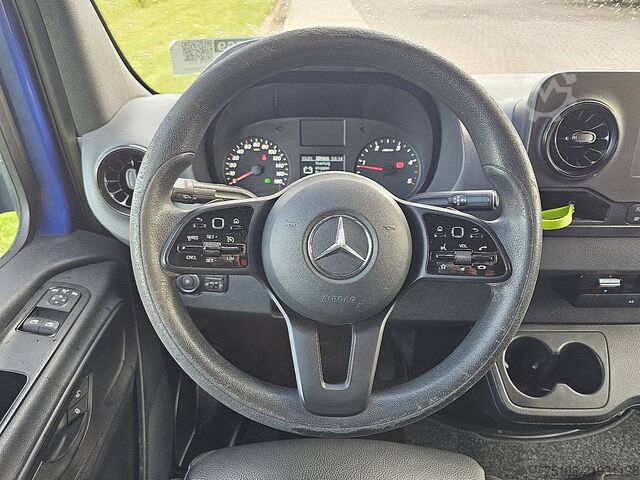 Camioneta familiar de techo alto MERCEDES-BENZ SPRINTER 214 L1H1 Trekhaak Navi
