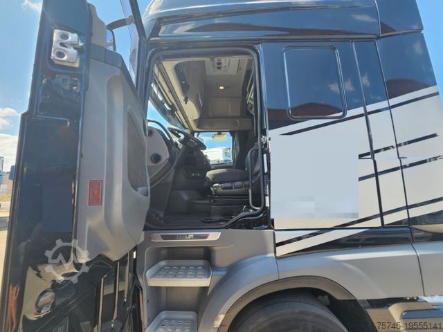 Standard trækkerunit DAF XF 480 *TOP*ACC*2X TANK*STANDKLIMA * RETARDER *
