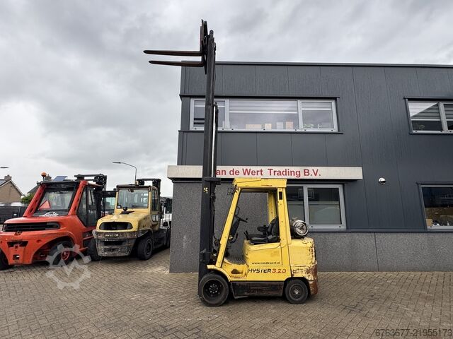 海斯特 S3.20XM 三级490自由提升门架 / 侧移器 液化气叉车 1999年 HYSTER S3.20XM Triplo 490 Freelift/ Sideshift LPG 1999