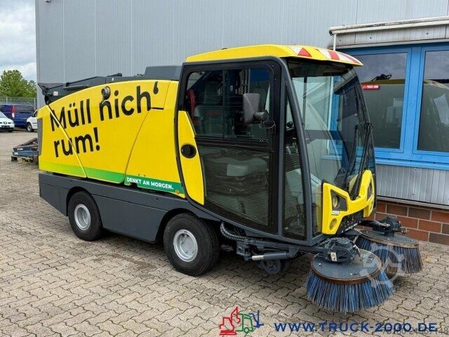 Varredora de rua Johnston Bucher Johnston Sweeper CX202 mit EURO 6 Klima