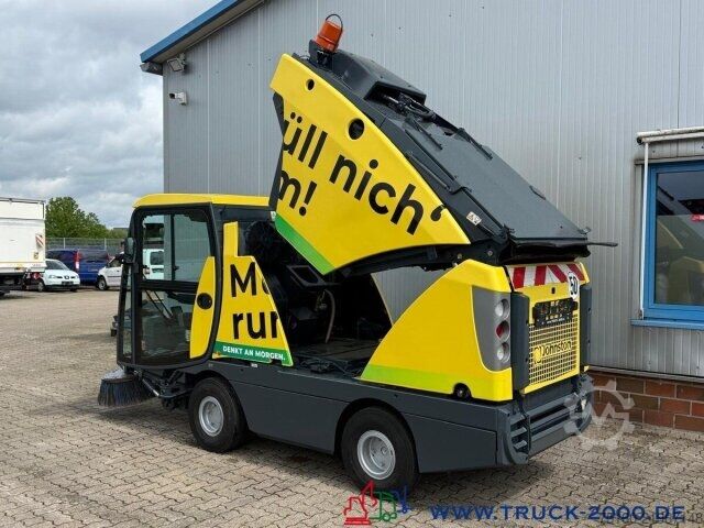Varredora de rua Johnston Bucher Johnston Sweeper CX202 mit EURO 6 Klima