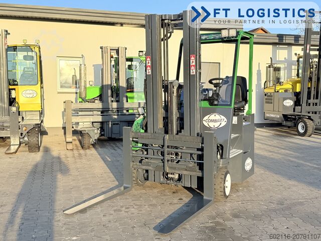 Négyirányú targoncát Combilift C2500CB DIESEL TRIPLEX 5500 POSITIONER