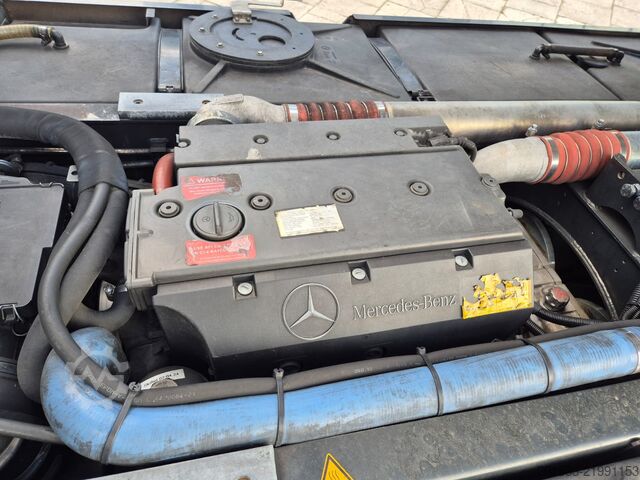 Sweeper truck Schmidt CleanGo 400