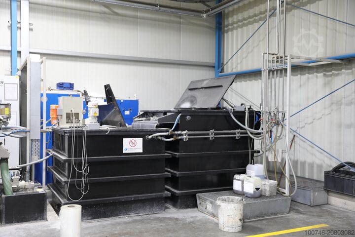 ماكينة التشطيب الاهتزازية Rösler R 550/6600 DA