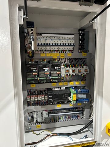 آلة إزالة الحواف من الصفائح المعدنية EVOTEC FabGo 300