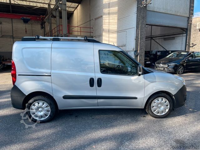 Duba panelată OPEL Combo 1,3l 70kw * Klima * 95005 km * PDC