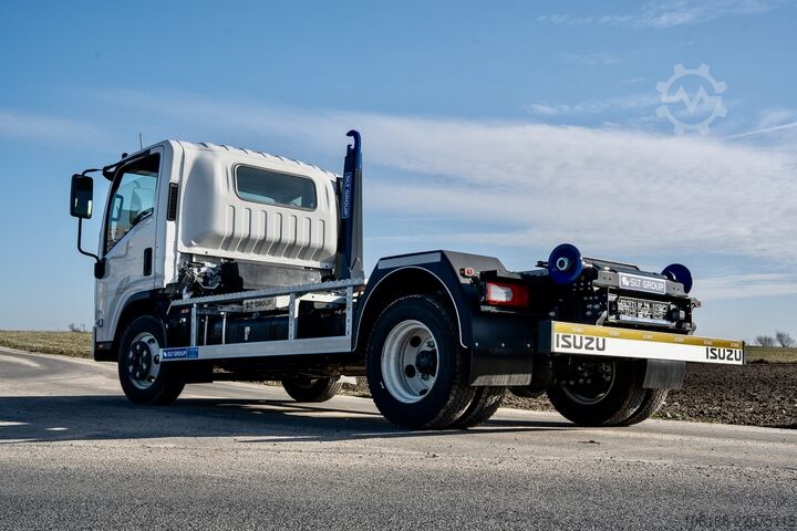 Camión multibasculante Telehoist Isuzu M30H 150 PS Abrollkipper