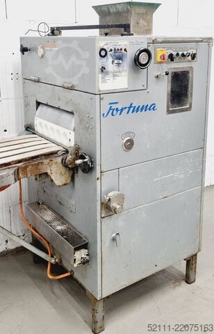 Mesin pembuat gulungan Fortuna KM 5