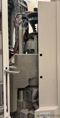 Pusat pemesinan SCM Accord FX 30