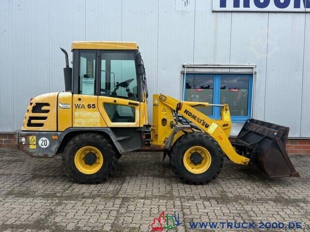 Wiellader Komatsu Komatsu WA 65-3 Nur 6.320 BH + Schaufel 0,7 m³