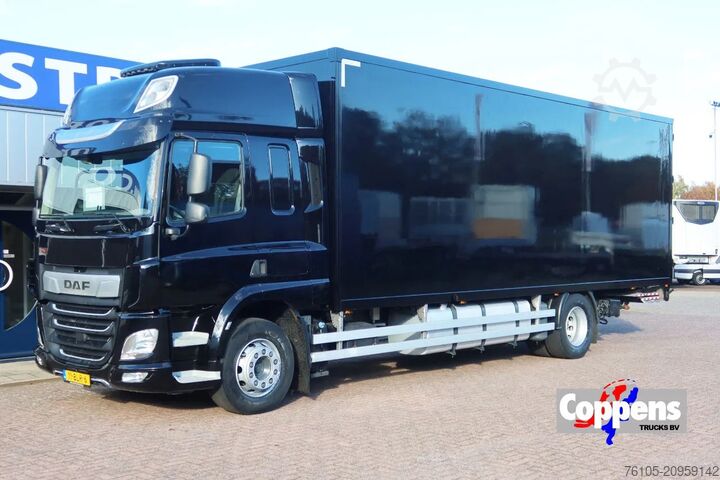 Koffer DAF CF 410 DAF CF 410 Black Edition Dhollandia klep...