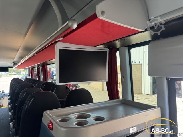 Autocar NEOPLAN Jetliner C, 57 Seats