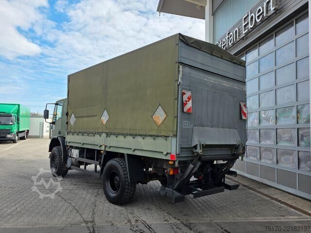 Posuvná plachta Iveco Eurocargo ML140E24WM-BW LBW 3 Sitze Differenzial