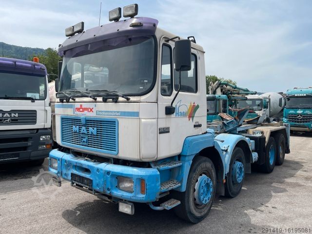 Samochód do zadań specjalnych MAN Steyr 32.403 Silent 8x4 Sülo Aufsteller Bj