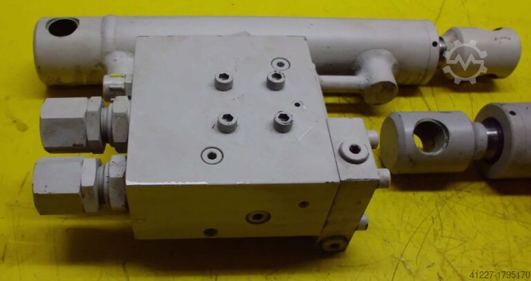 Hidrauliskais cilindrs GSL German Standard Lift D040025AAV10140