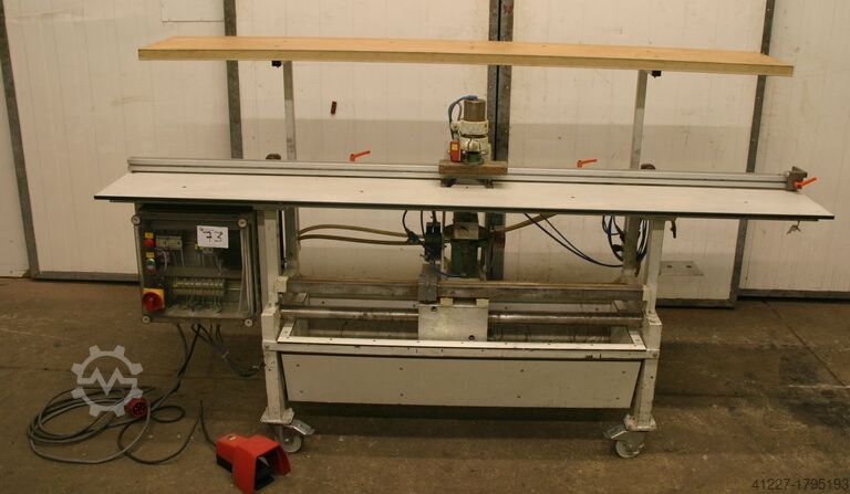 Szerelvény fúrógép Eigenbau mit Anschlägen