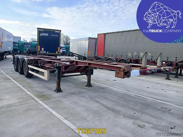 Transportasi kontainer Renders 