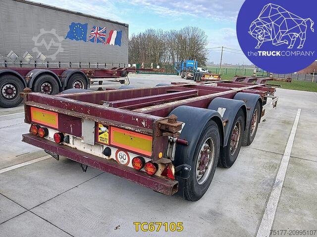 Transportasi kontainer Renders 