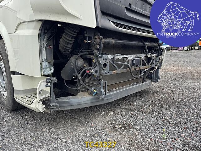 Šasija ar kabīni DAF XF 440