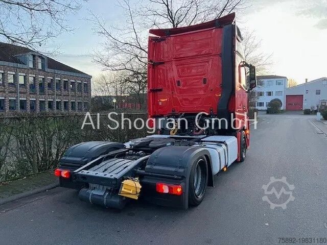 Volym SZM Mercedes-Benz Actros 1843 GigaSpace/Retarder/Mega Voll Luft/Eu6