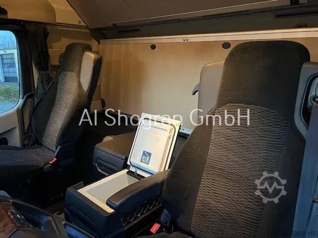 Volym SZM Mercedes-Benz Actros 1843 GigaSpace/Retarder/Mega Voll Luft/Eu6