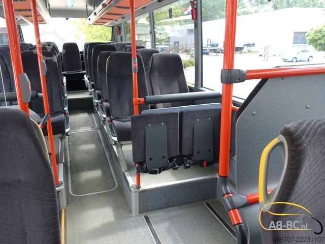 ট্যুরিস্ট কোচ MERCEDES-BENZ Intouro 49 Sitze Liftbus EURO 6