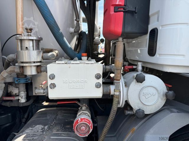 Kamion cisterne vakum MERCEDES-BENZ Atego 1624 4x2 DSU kombiline 5400 L
