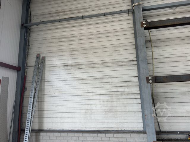 Superestructura semiterminada Hall, demountable Steel constructions 